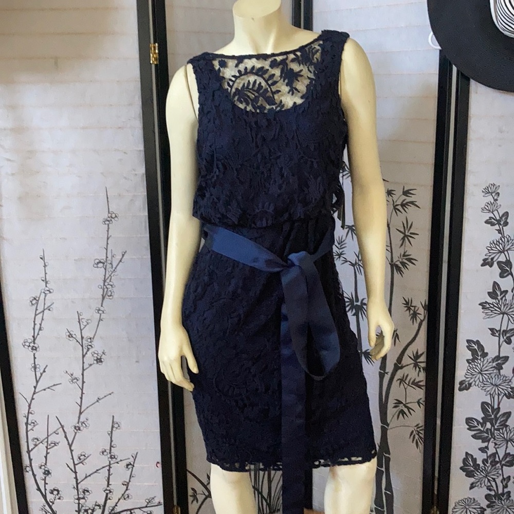 Adrianna Papell lace Navy Dress NWT SZ. 8